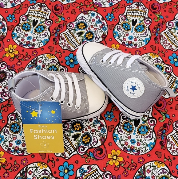 Other - 5/$13 Baby Shoes